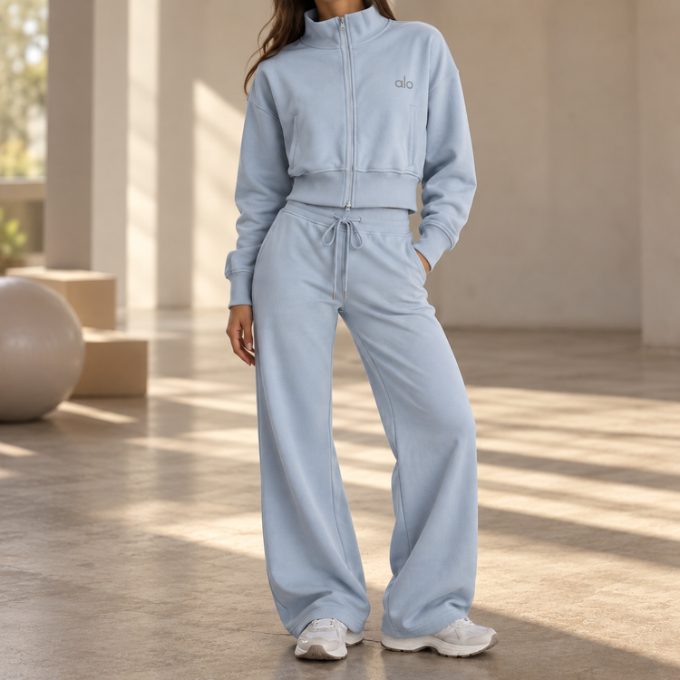 Customer wearing a WantsFashion set